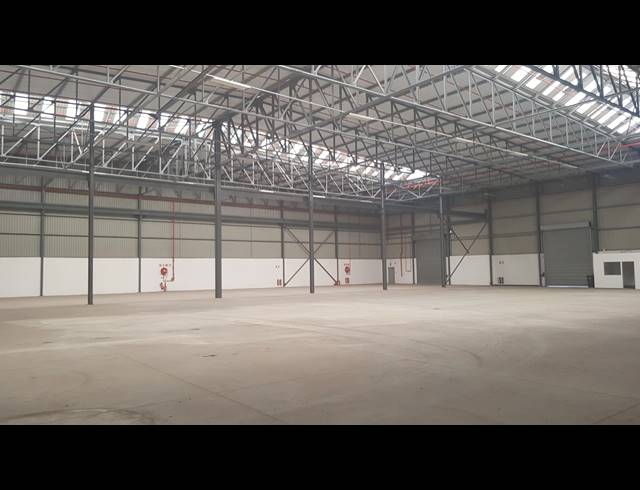 2,025M² FACTORY TO LET IN BLACKHEATH INDUSTRIAL